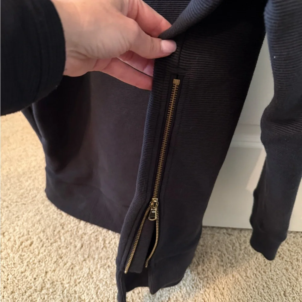VARLEY Black Long Sleeve Sweatshirt, size Large - Picture 4 of 4